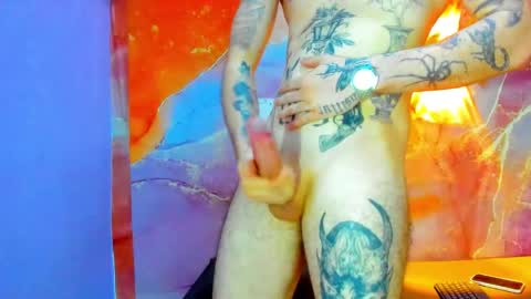 Snapshot of luke_davis01 chatting on January 2025 05:58:02 PM LUKE online show from January 2025 05:58:02 PM