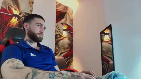 Snapshot of luke_davis01 chatting on November 2025 01:22:04 PM LUKE online show from November 2025 01:22:04 PM