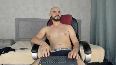 luke diaz7 online show from February 2025 12:38:02 AM