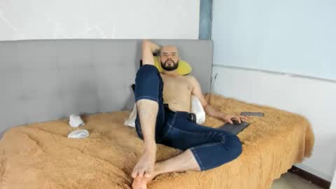 luke diaz7 online show from February 2025 12:30:01 AM