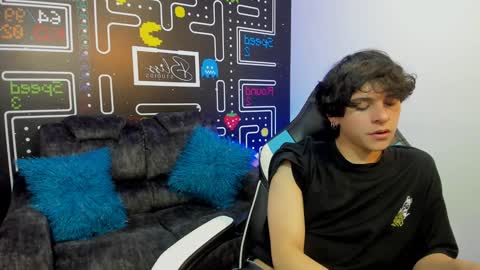 Luke online show from December 2024 08:22:02 PM