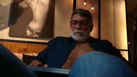 Snapshot of lukecrews chatting on January 2025 08:17:02 PM Luke Crews online show from January 2025 08:17:02 PM