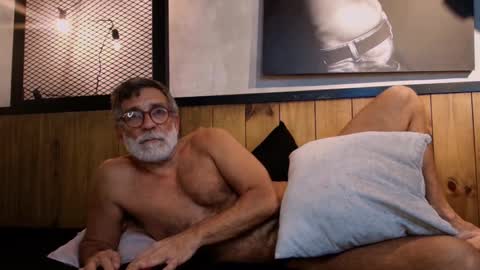 Snapshot of lukecrews chatting on January 2025 10:45:01 PM Luke Crews online show from January 2025 10:45:01 PM