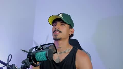 Luke Taylor online show from February 2026 12:41:02 AM