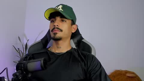 Luke Taylor online show from March 2026 04:31:01 AM