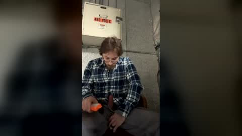 lukekibbe27 online show from January 2026 12:15:02 AM