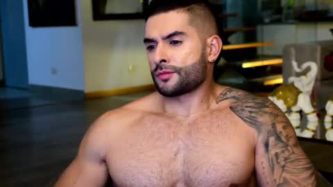 Lukhas f4f online show from March 2025 05:49:02 AM