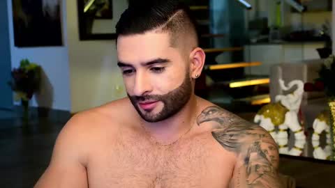 Lukhas f4f online show from March 2025 11:49:01 PM