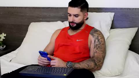 Lukhas f4f online show from October 2025 11:16:01 PM