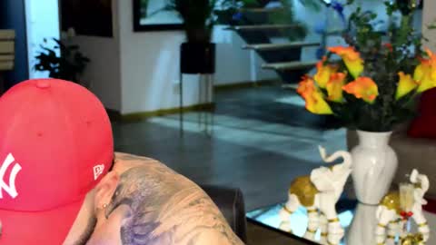 Lukhas f4f online show from March 2026 02:50:02 AM