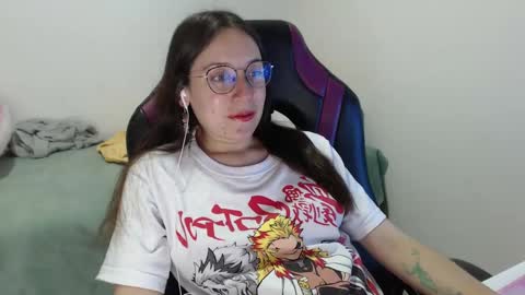 Snapshot of lula_05 chatting on December 2024 02:02:01 AM Vicky online show from December 2024 02:02:01 AM
