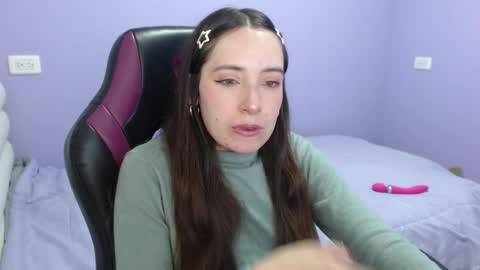 Vicky online show from November 2025 11:10:02 PM