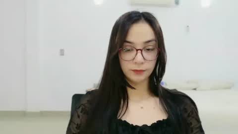 Luli online show from June 2026 11:42:01 AM