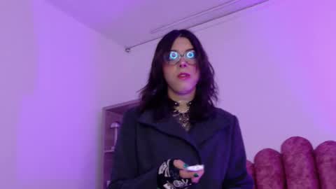 Cookie  online show from November 2025 12:04:01 PM