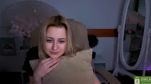 Lily online show from February 2026 09:53:02 PM