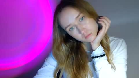 Lulu Baby18 online show from October 2025 06:12:01 PM