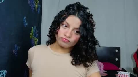 Snapshot of luluupeach69 chatting on July 2026 01:34:01 AM luluupeach69 online show from July 2026 01:34:01 AM