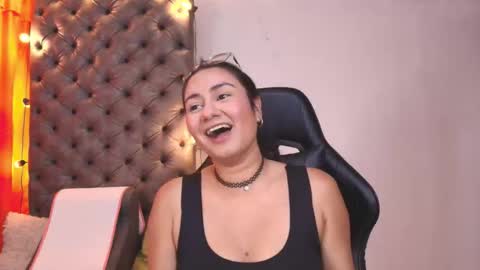 Luna  online show from January 2026 08:34:02 PM