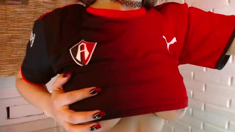 Luna online show from March 2026 04:29:01 AM