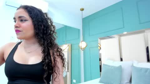 Snapshot of luna__vegga chatting on May 2026 05:53:02 PM Luna online show from May 2026 05:53:02 PM