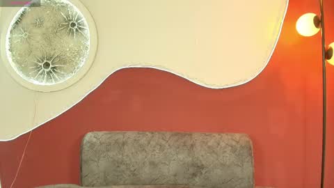 luna__velvet online show from April 2026 12:33:01 PM