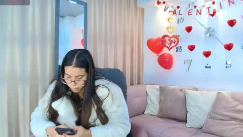 Luna And Titan  online show from February 2026 03:46:02 AM