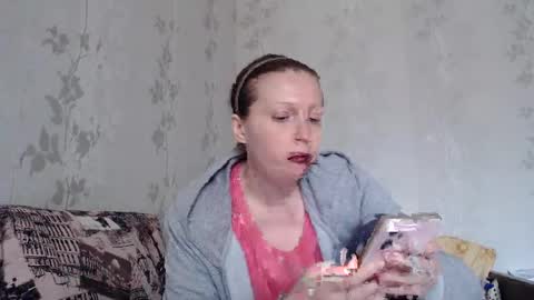 Snapshot of luna_bliiss chatting on June 2026 10:50:02 AM Eva online show from June 2026 10:50:02 AM