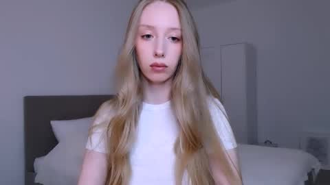 Luna online show from March 2026 09:42:01 PM