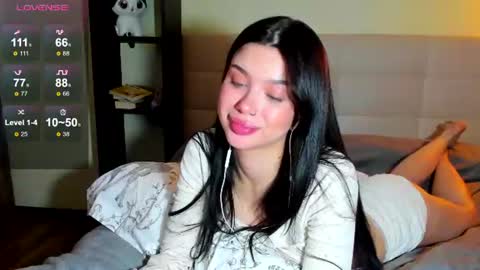 Hi everyone my name is Tina   online show from June 2026 01:26:02 AM