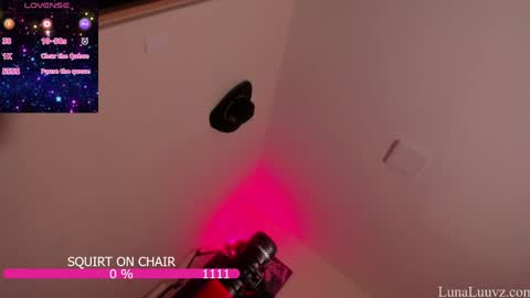 Luna Luuvz online show from September 2025 06:05:02 AM