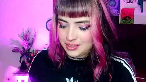 MISS LUNA  online show from December 2024 10:01:02 PM