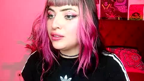 MISS LUNA  online show from December 2024 01:08:01 AM