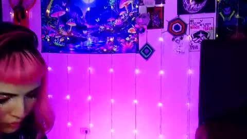 MISS LUNA  online show from February 2025 02:32:02 AM