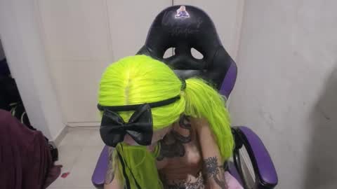 Luna online show from December 2024 10:25:02 AM