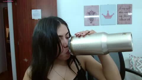Snapshot of luna_rousse26 chatting on May 2026 02:01:02 PM luna_rousse26 online show from May 2026 02:01:02 PM