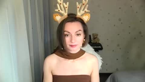 lunaa_bluee online show from December 2025 09:56:01 PM