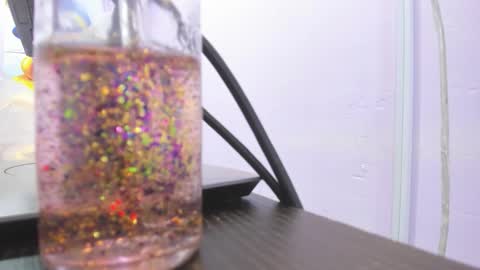 lunna online show from February 2026 06:40:02 AM