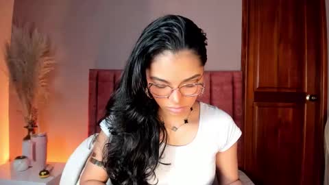 Luna Aspen online show from March 2026 05:49:02 PM