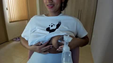 lunabelu_xr online show from October 2025 03:35:02 PM