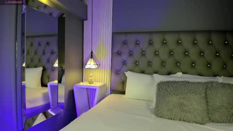 Snapshot of lunabloomn chatting on November 2025 05:01:02 PM Luna online show from November 2025 05:01:02 PM