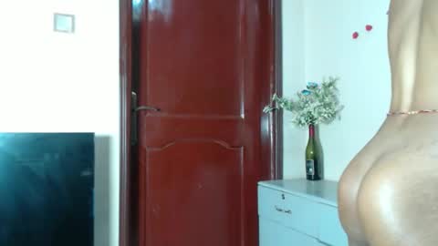 lunabraze online show from May 2026 11:38:01 AM