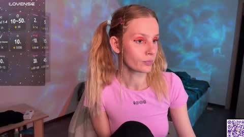 Britney online show from October 2025 08:18:02 PM