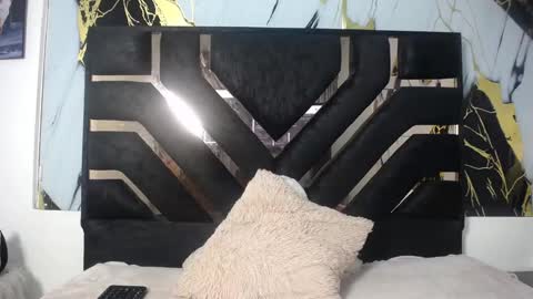 Luna online show from March 2026 05:32:02 AM