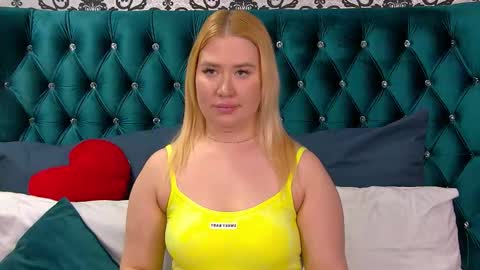 LunaHouston online show from February 2026 05:16:01 PM