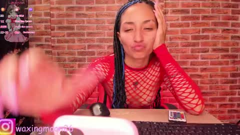 Luna  online show from August 2026 12:21:01 PM
