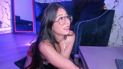 Lunalia online show from April 2026 05:35:01 AM