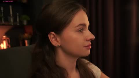 lunaolivia_ online show from September 2025 12:43:02 PM