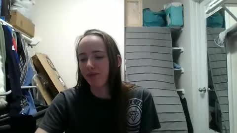 Snapshot of lunapixie2020 chatting on May 2026 11:32:01 PM lunapixie2020 online show from May 2026 11:32:01 PM