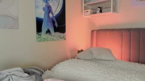 Snapshot of lunar_sofia chatting on November 2025 12:34:01 PM Sofia online show from November 2025 12:34:01 PM