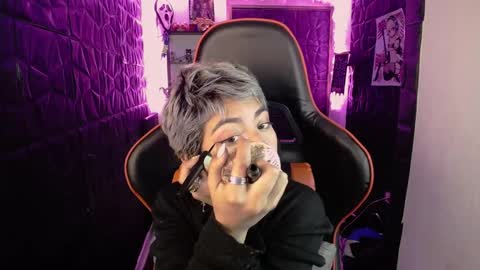 lunarichy online show from February 2026 08:16:01 PM